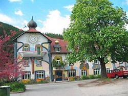 Gesundheitshof Hotel Neuberg an der Muerz Bagian luar foto